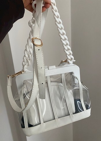 Zincir Detaylı Şeffaf Beyaz Kadın Çanta - Görsel 4