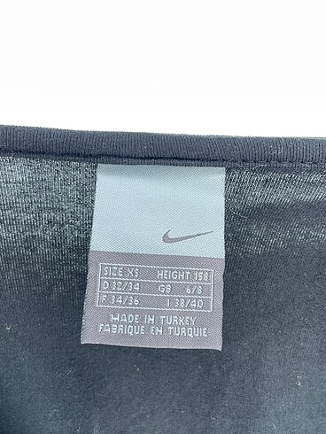 xs Beden siyah Renk Nike T-shirt %70 İndirimli.