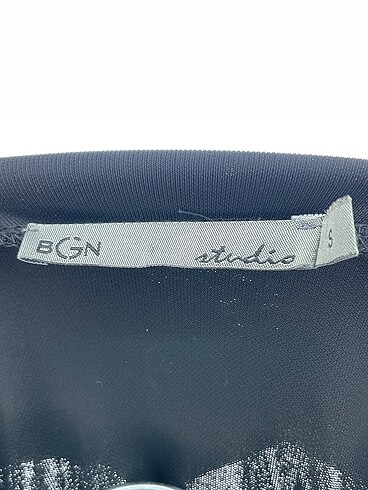 s Beden siyah Renk BGN Bluz %70 İndirimli.
