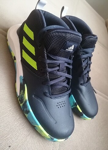 Adidas Spor Ayakkabı