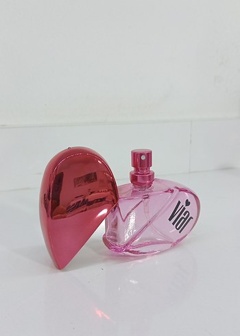 viar Pembe Kalp Şişeli Kadın Parfümü 28 ml