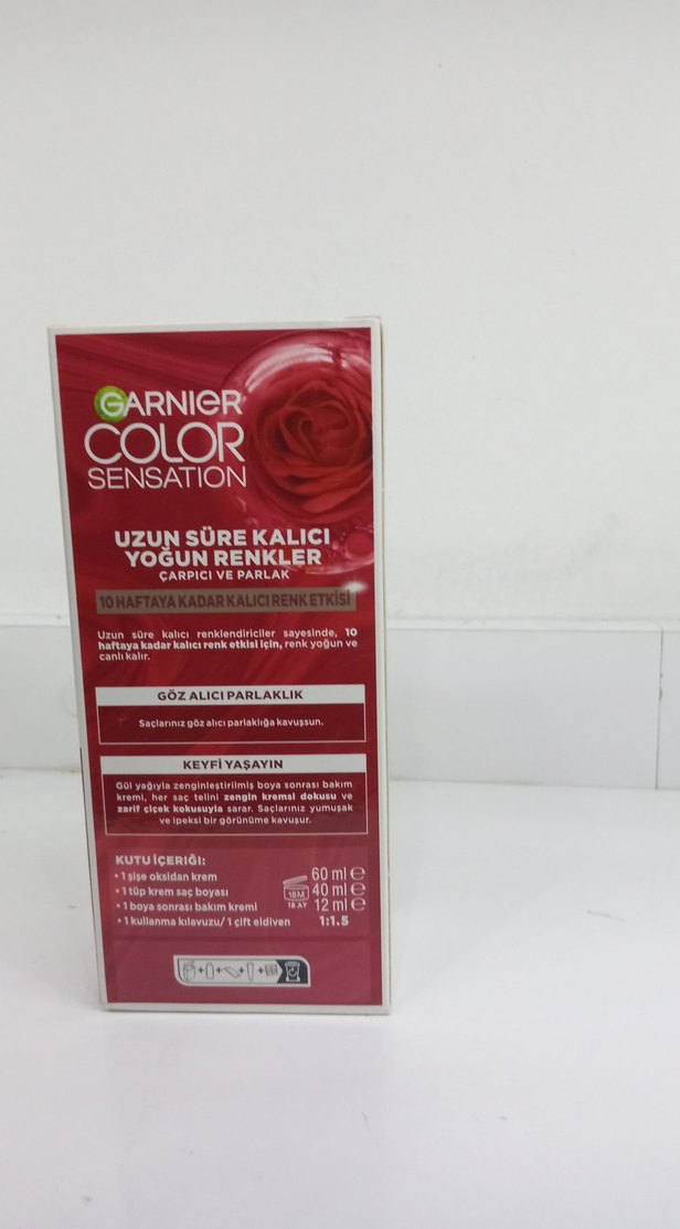 Garnier Color Sensation Saç Boyası 8.0 Parlak Sarı - Görsel 3