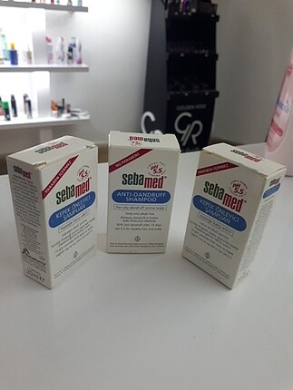 SEBAMED KEPEK ÖNLEYİCİ 20 ML SEYAHAT SETİ