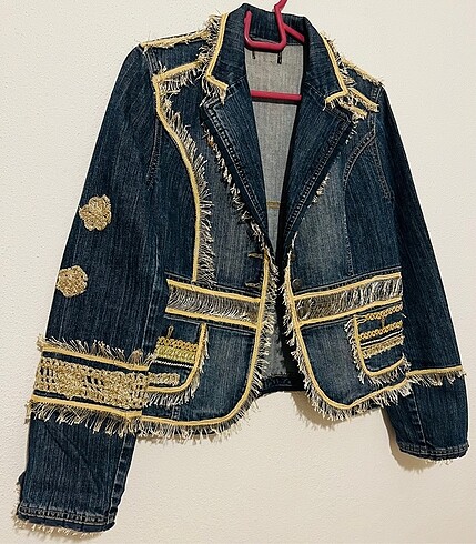 38 BEDEN SIM HALATLI JEAN CEKET
