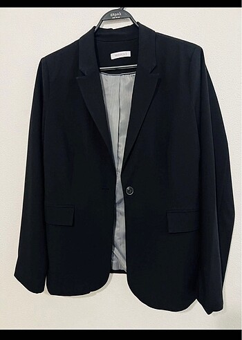 40 Beden 40 YESSİCA KOL KIVIRMALI BLAZER