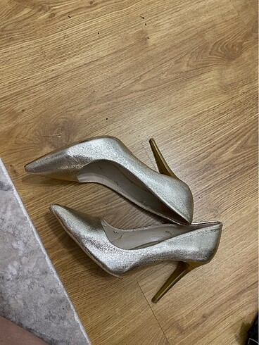 38 Beden Gold topuklu
