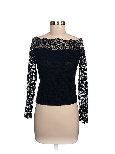 H&M Bluz %70 İndirimli.
