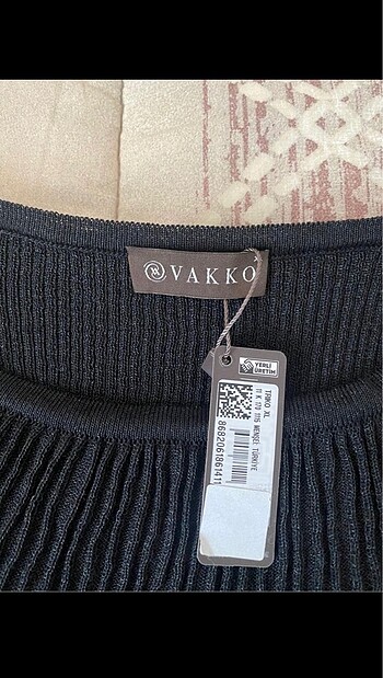 xl Beden siyah Renk vakko bluz