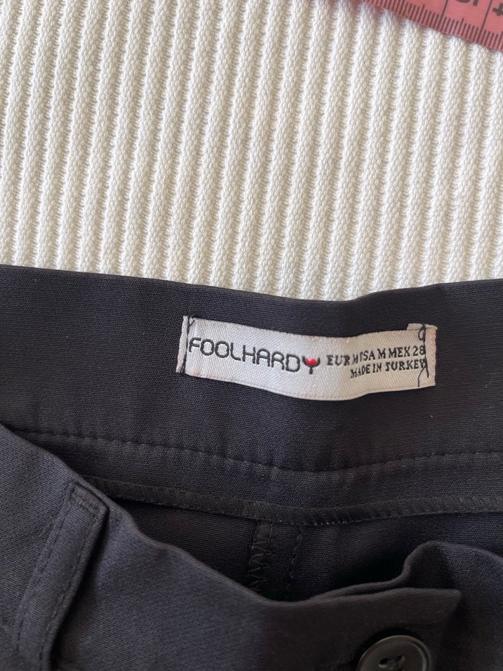 Kadın Siyah Pilili Kumaş Pantolon - Görsel 3