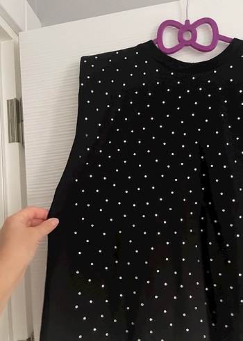 Zara taşlı vatkalı üst - Görsel 5