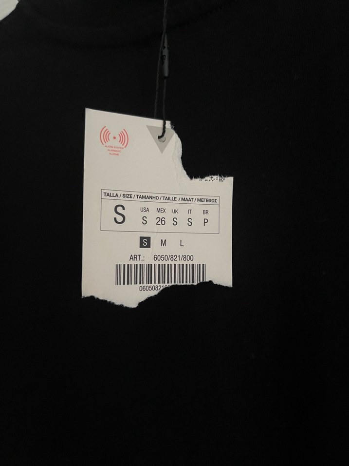 Zara taşlı vatkalı üst - Görsel 2