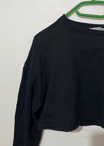 Siyah Kadın Crop Top, Uzun Kollu, Salaş Kesim - Görsel 2