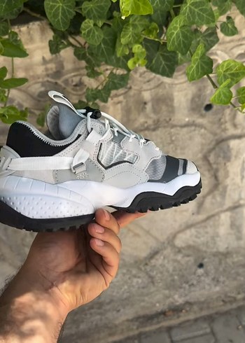 Lacoste Lacoste Erkek Gri Spor Ayakkabı