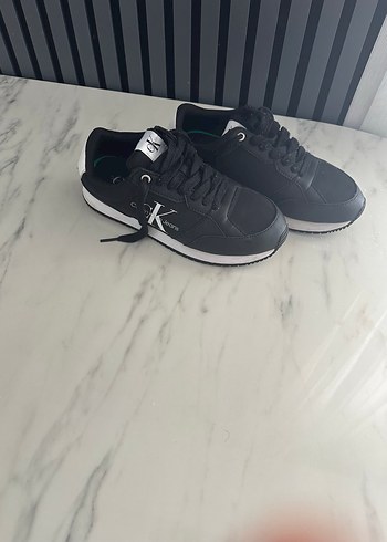 Calvin Klein ürünü