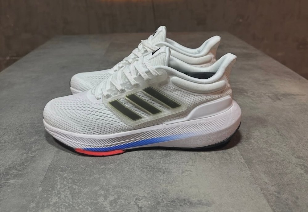 Adidas Beyaz Koşu Ayakkabısı — görsel 4/7