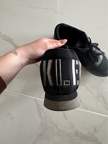39 Beden Calvin klein sneakers