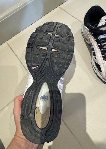 Beyaz Siyah Bağcıklı Kadın Spor Ayakkabı - Görsel 6