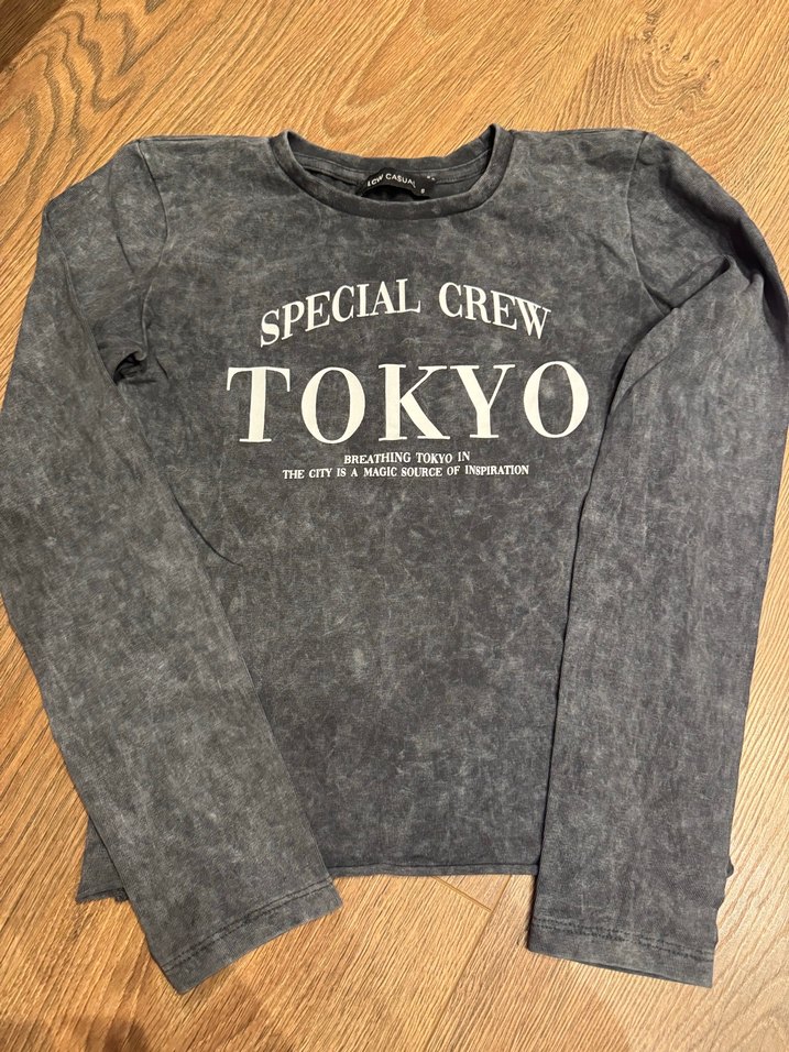 Tokyo Baskılı Gri Uzun Kollu Sweatshirt - Görsel 2