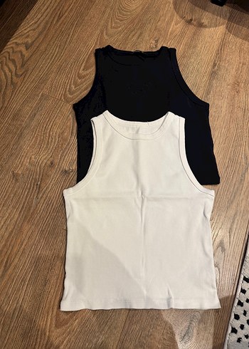 Kadın Siyah ve Beyaz Baskılı Tişört - Görsel 4