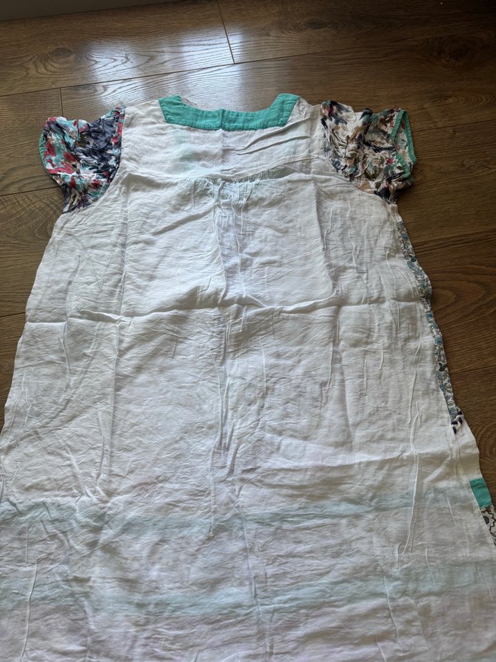 Nakışlı pareo elbise - Görsel 4