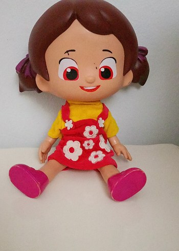 Şarkı söyleyen Niloya 32 cm boyunda