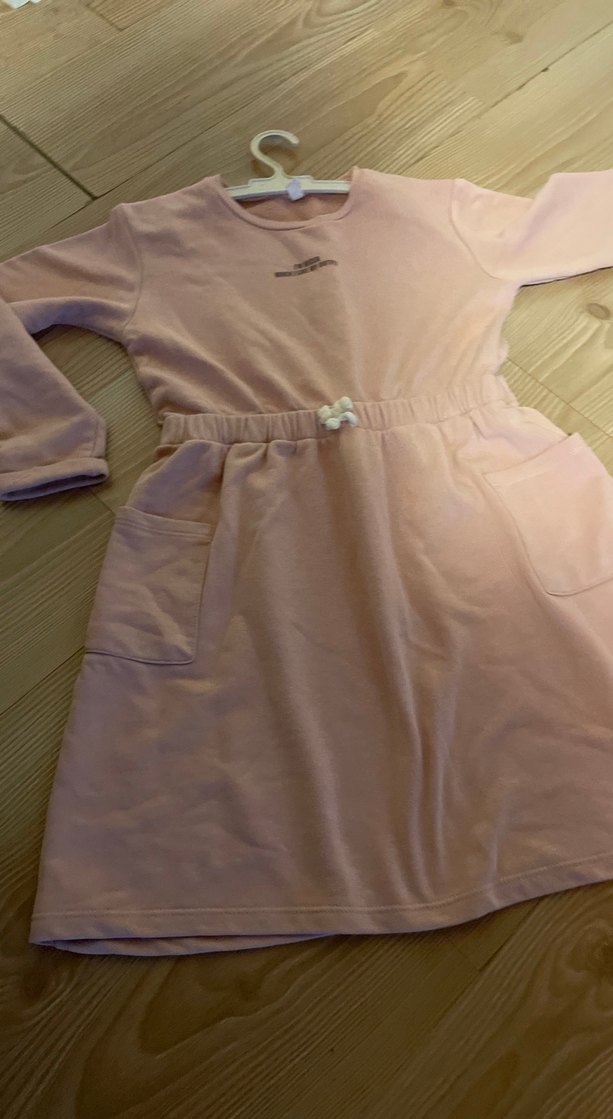 Pembe pamuklu Kumaşlı, beli  ayarlanabilir lastikli Kız Elbisesi - Görsel 3