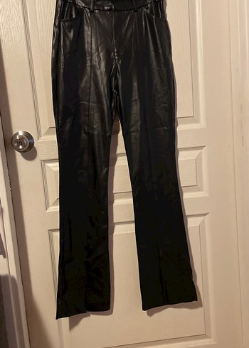 Siyah Deri Kemerli Kadın Pantolon - Görsel 2