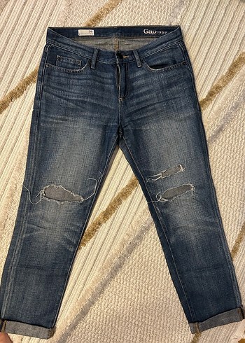 Diz Yırtıklı Gap sexy boyfriend jean