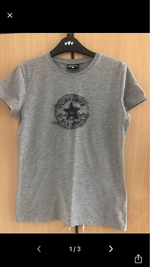 Converse tshirt