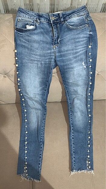 Zara jean boncuklu 34 beden