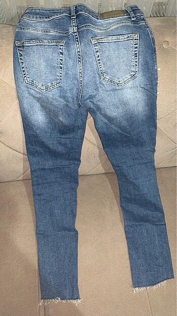 Zara Zara jean boncuklu 34 beden