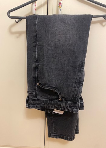 m Beden siyah Renk Zara jean