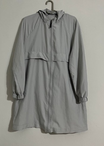 Gri Midi Kadın Yağmurluk Kapüşonlu - Görsel 2