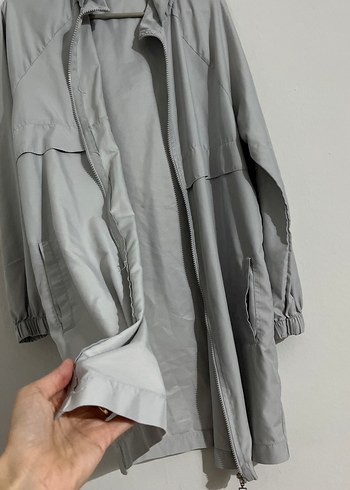 Gri Midi Kadın Yağmurluk Kapüşonlu - Görsel 9