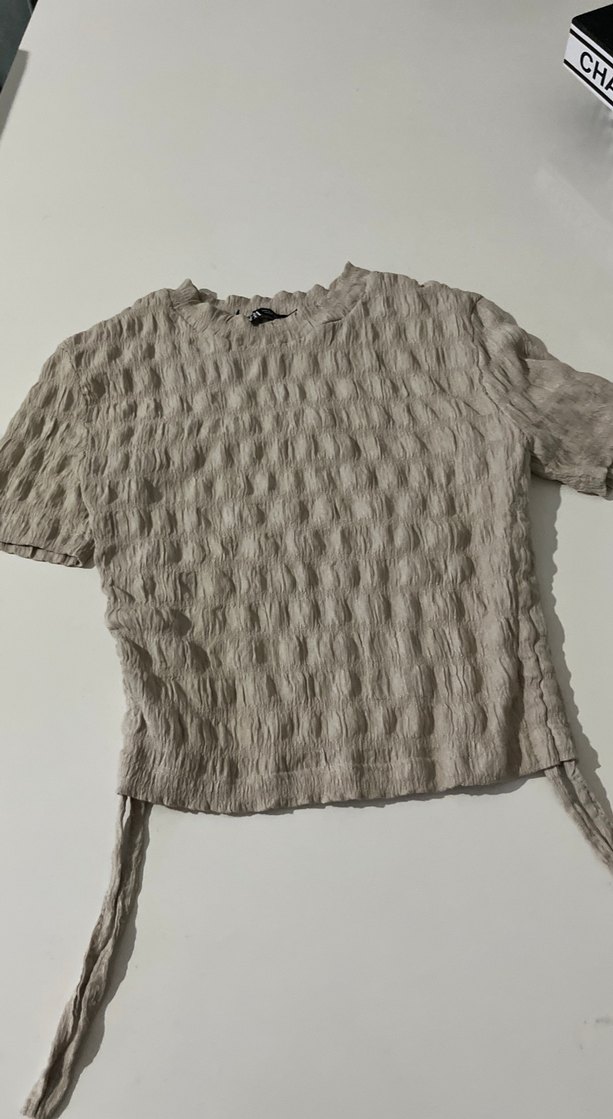 Bej Kısa Kollu Büzgülü Crop Top - Görsel 3