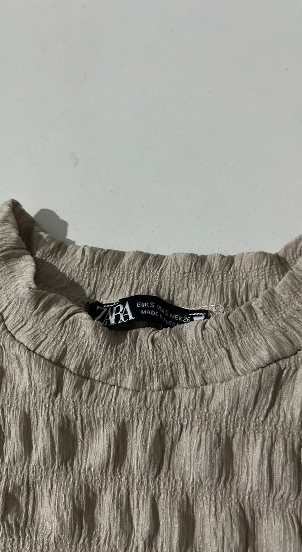 Bej Kısa Kollu Büzgülü Crop Top - Görsel 4