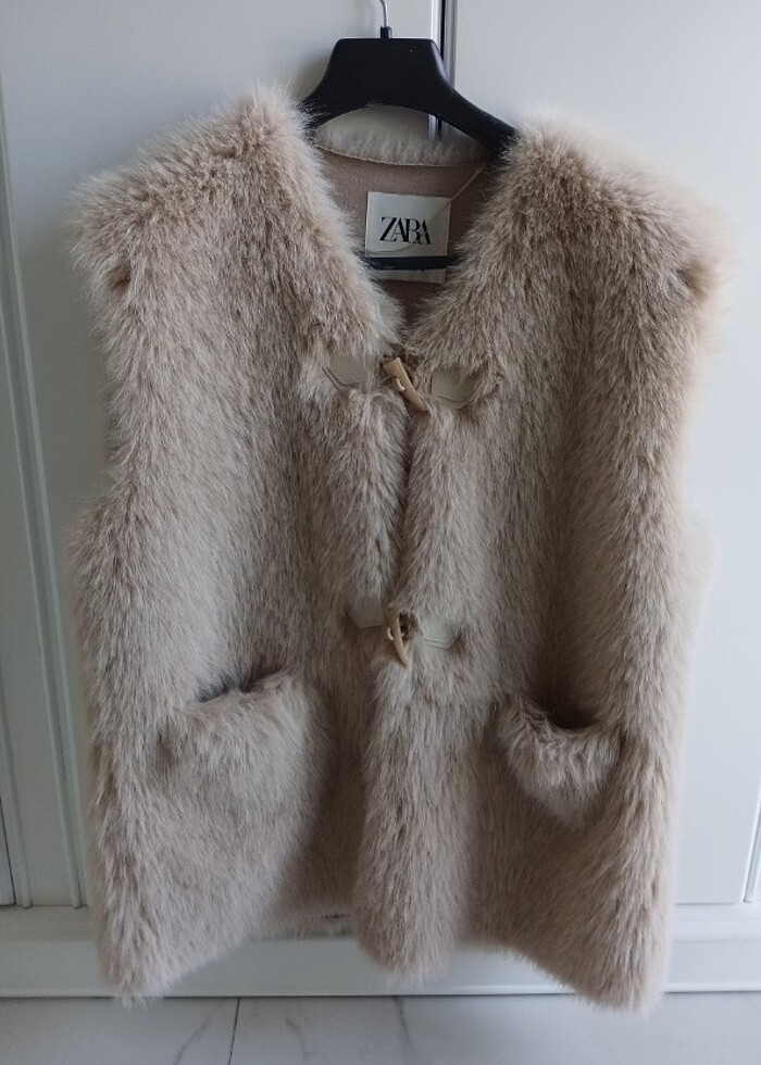 Zara peluş yelek - Görsel 5