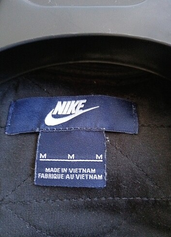 Orijinal Nike yelek  - Görsel 4