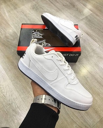 Spor ayakkabı