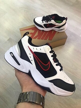 Spor ayakkabı
