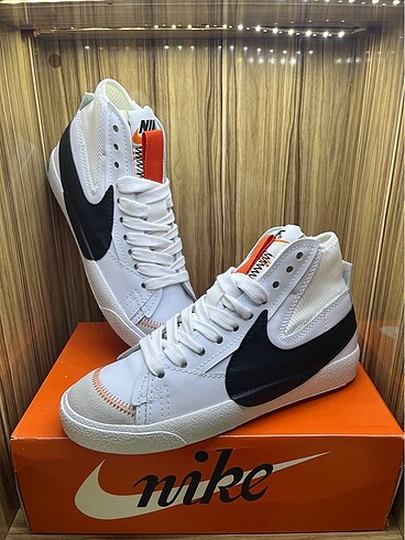 Nike BLAZER JUMBO