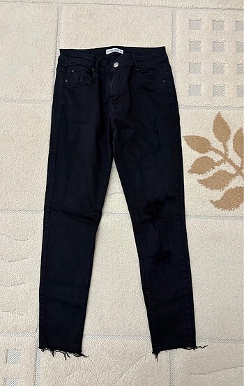 Kadın siyah denim pantolon
