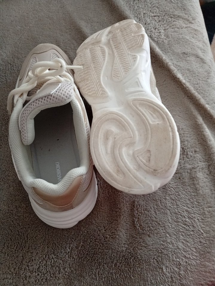 Beyaz Bağcıklı Kadın Günlük Spor Ayakkabı - Görsel 4