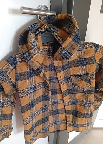 Düğmeli Bol Kesim Uzun Kollu Kadın Gömlek - Görsel 7