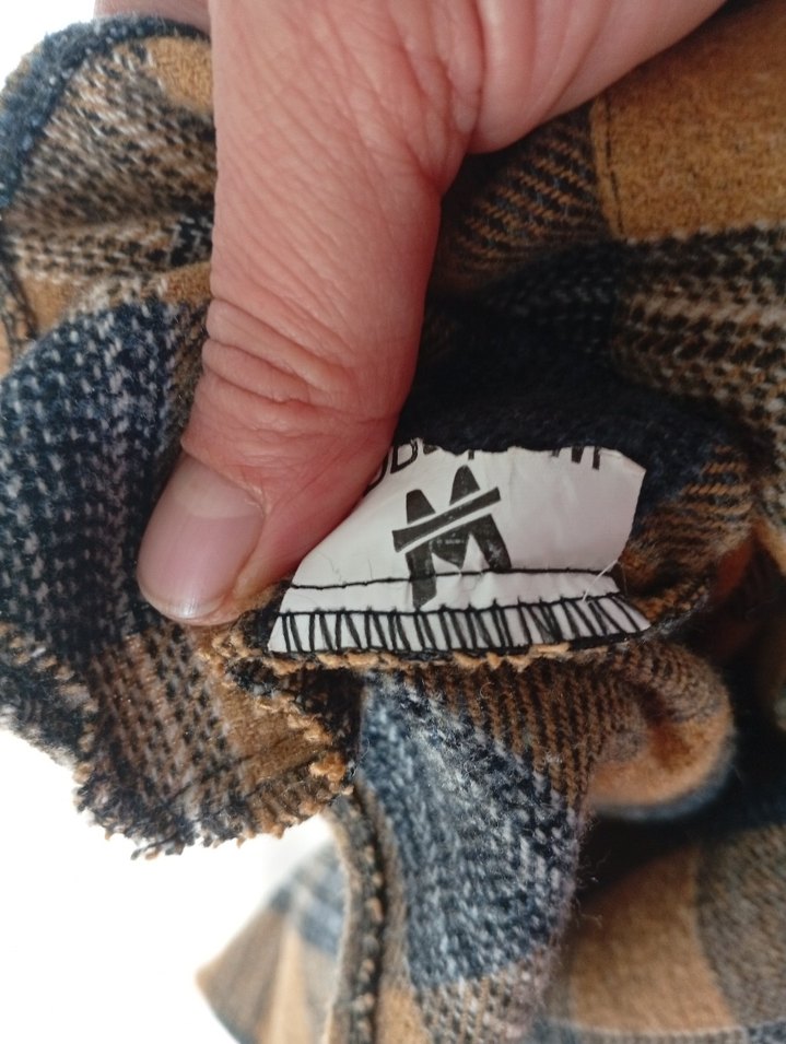 Düğmeli Bol Kesim Uzun Kollu Kadın Gömlek - Görsel 4