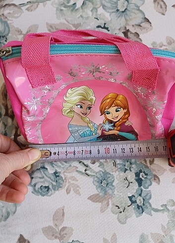 Frozen çanta