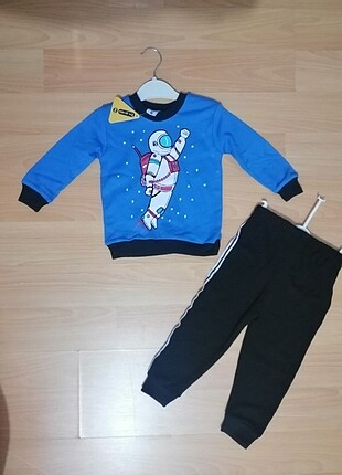 Astronot takım