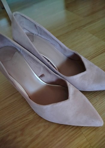 Pudra Rengi Süet Stiletto Kadın Topuklu Ayakkabı - Görsel 4