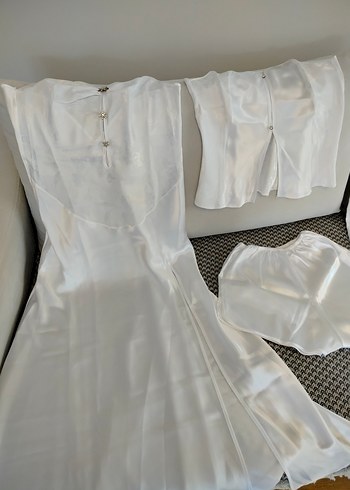 7 Parça Saten Gecelik Seti - Görsel 2