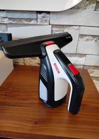 BOSCH GlassVAC Cam ve Yüzey Temizleyici - Görsel 2